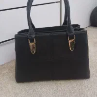 کیف زنانه سالم ۲یا۳باراستفاده شده