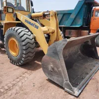 لودر ۳۲۰ کوماتسو