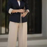 فروشنده پوشاک