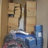 مقداری لوازم متورسیکلت