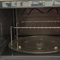 ماکروویو سامسونگ تمیز و سالم|اجاق گاز و لوازم برقی پخت‌وپز|فیروزآباد (فارس), |دیوار