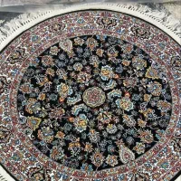 فرش گرد افشان یک عدد یک در یک بفروش میرسد