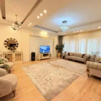 آپارتمان ۱۴۰ متری،غرق در نور،تکواحدی