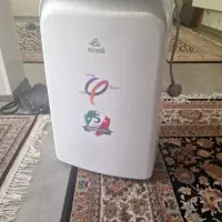 کولر ۱۲ ایوولی و تخت بیمار و دستگاه استپ لایزر