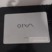 لپ تاپ سونی وایو vaio رم یک هارد ۳۲۰ ساالم