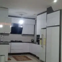 اپارتمان سرنبش غرق نور