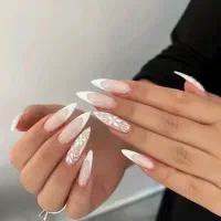 آفر ویژه کاشت ناخن رنگ مو پاکسازی قبل|خدمات آرایشگری و زیبایی|اندیمشک, |دیوار