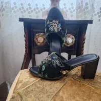 صندل|کیف، کفش، کمربند|لردگان, |دیوار