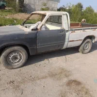 تویوتا هایلوکس