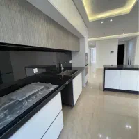 ساحلی غربی ۱۲۰ متر ۲ خوابه نوساز شیک و مدرن 