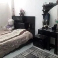 یه دست مبل و تختخواب و آینه وسایل منزل در حد نو|مبلمان خانگی و میز عسلی|اصفهان, شهرک مهدیه|دیوار