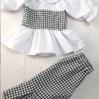 لباس بچگانه همراه تل