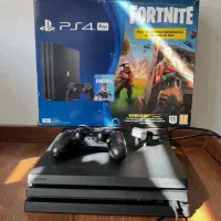 پلی استیشن 4 پرو دو دسته