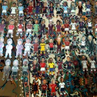 165 عدد فیگور کیمدی|اسباب‌‌بازی|ری, شهادت|دیوار