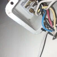 نیازمند برق کار ساختمان