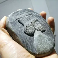 مجسمه قدیمی سرباز هخامنشی