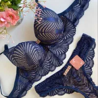 لباس زیر زنانه