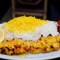 جویای کار رستورانی هستم بخونید/ کمک آشپز