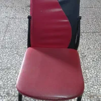 صندلی چرم فلزی