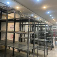 استند(‌پیچ‌وفلز)