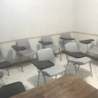 آپارتمان ۱۰۰ متری واقع در طبقه دوم|اجارهٔ کوتاهمدت دفتر کار و فضای آموزشی|اصفهان, حسینآباد|دیوار