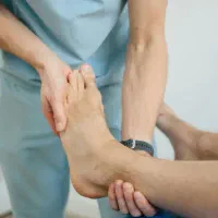 فیزیوتراپی تخصصی در منزل