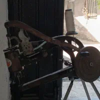 چرخ کفاشی رو دوخت وچرم دوز|ماشین‌آلات صنعتی|لاهیجان, لاشیدان|دیوار