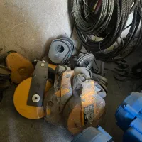 چادر ترانزیتی و جرثقیل سقفی|ماشین‌آلات صنعتی|جلفا, |دیوار