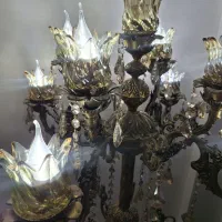 کنار سالنی یا چلچراغ ۹ شاخه نونو|چراغ خواب و آباژور|مشهد, طبرسی شمالی|دیوار