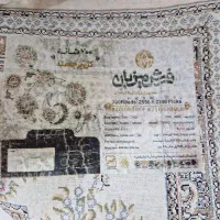 فرش ۷۰۰دسته دوم در حد نو ۲در ۳