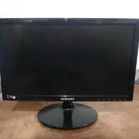 ۳تا مانیتور