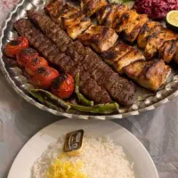 تکمیل نیرو کار در رستوران