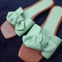 دمپایی|کیف، کفش، کمربند|بجنورد, |دیوار