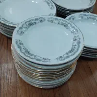 تعدادی ظروف سالمه انتیک
