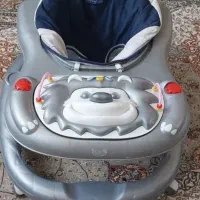 روروئک، پشه بند وکریر