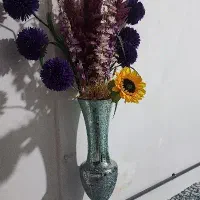 گلدان شیک و تمیز