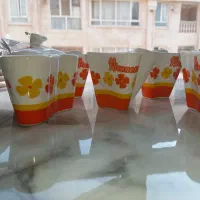 یک دست فنجان و نعلبکی