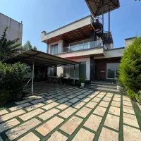 تریبلکس۵۰۰متری مدرن/استخردار سند روفگاردن/شمال