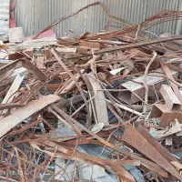 فروش خرید آهن ضایعات درب پنجره وغیره شبانه روزی
