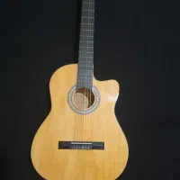 فروش گیتار در حد آک