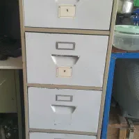 فایل ۴ کشو فلزی در حد نو