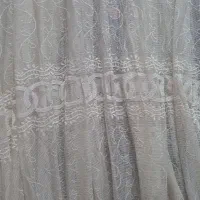پرده کار کرده ولی بدون یه سر سوزن پارگی