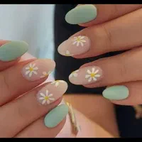 کاشت ناخن .ترمیم .ژلیش. لمینت تخفیف ویژه