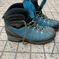 کفش کوهنوردی قارتال