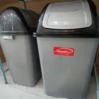 سطل زباله بزرگ