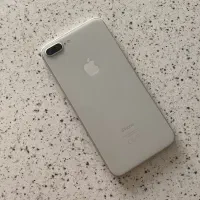 ایفون 8plusیک نقطه هم نداره عروسک