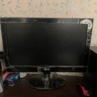 فروش کامپیوتر همراه با لوازم کامل و میز|رایانه رومیزی|بهشهر, |دیوار