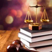 وکیل دادگستری