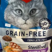 غذای گربه ونپی و غذای سگ فاکسی