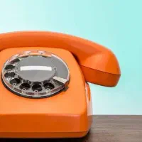 خط تلفن ثابت